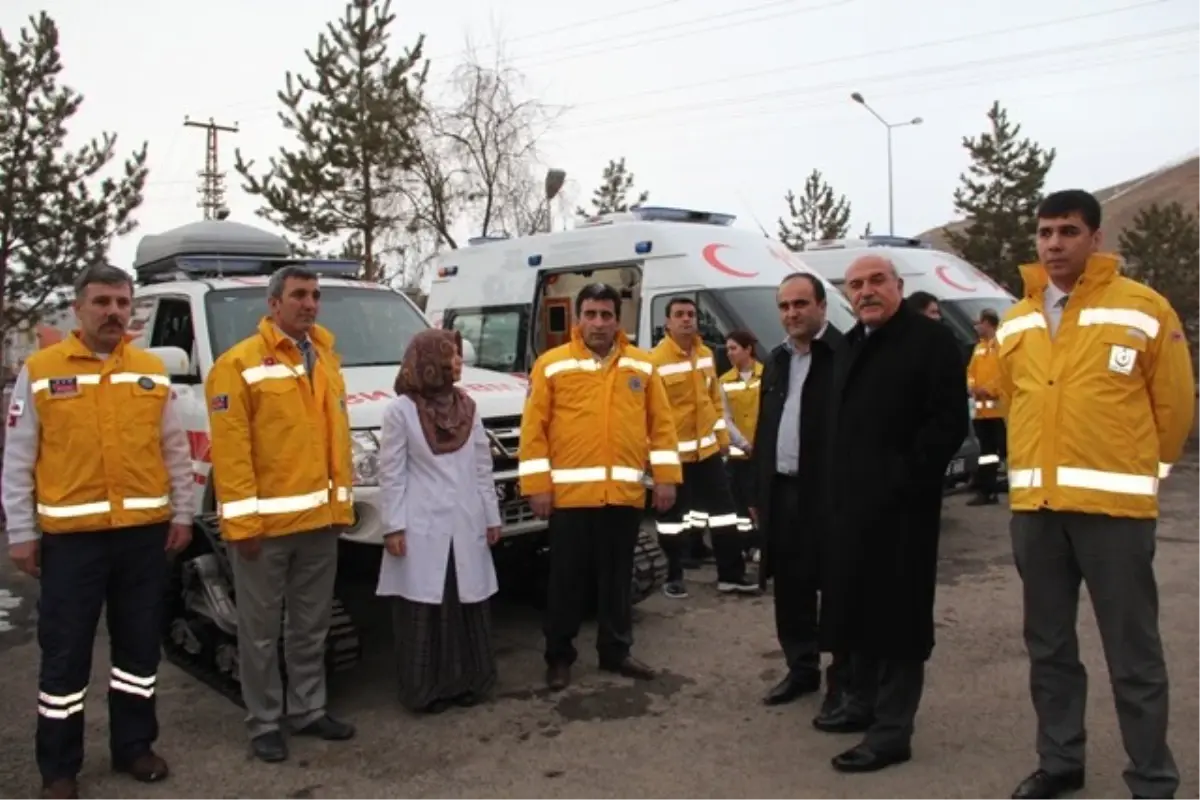 Bayburt\'a Üç Yeni Ambulans...