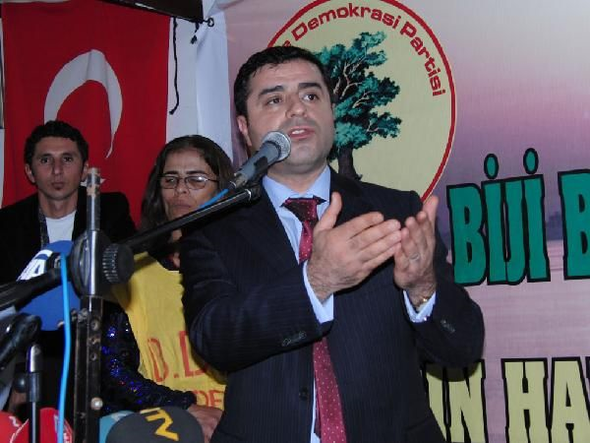 BDP\'li Demirtaş: "Akp ile Son Süreç İçin Yaptığımız Tek Bir Resmi Görüşme Yoktur"