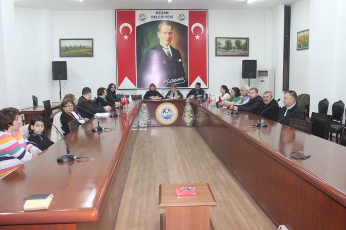Demokrasi Platformu 8 Mart\'ı Görüştü