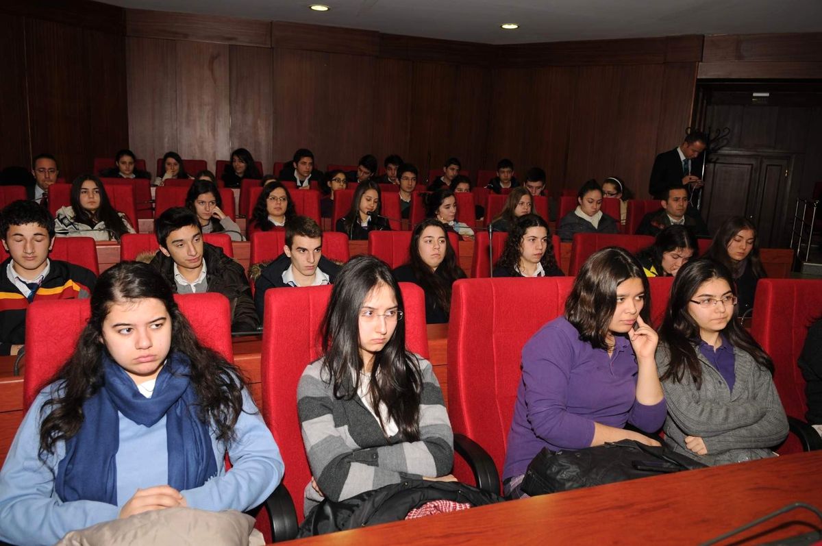 Başkan Doğan\'dan Öğrencilere \'Çok Çalışın\' Çağrısı
