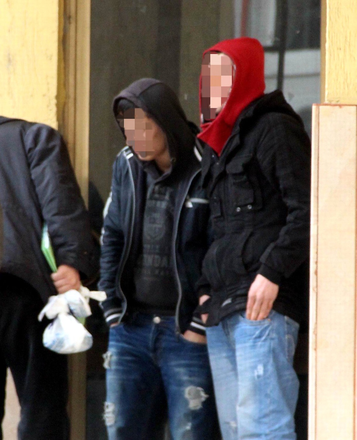Hırsızlık Zanlıları Adliyeye Sevk Edildi