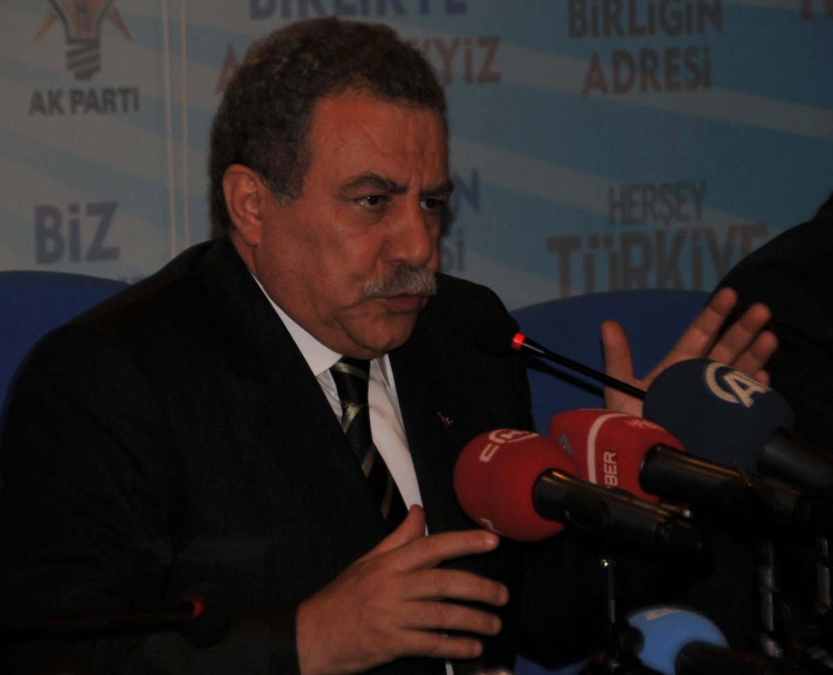 İçişleri Bakanı Muammer Güler, "Çözüm Sürecini Şarta Bağlayan, Belli Koşullarla Bunu Sınırlı Gören...