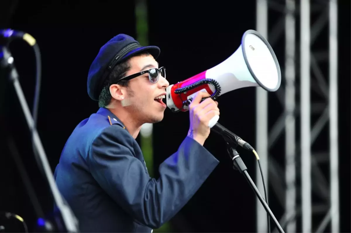 İstanbul Cennet de Olabilir Cehennem De...