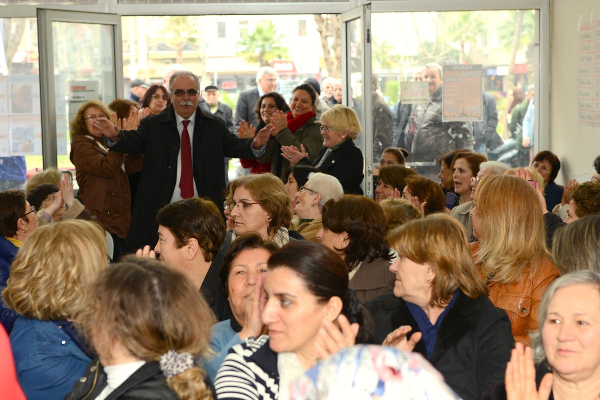 Kent Gönüllülerinden Başkan Gökhan\'a Tebrik