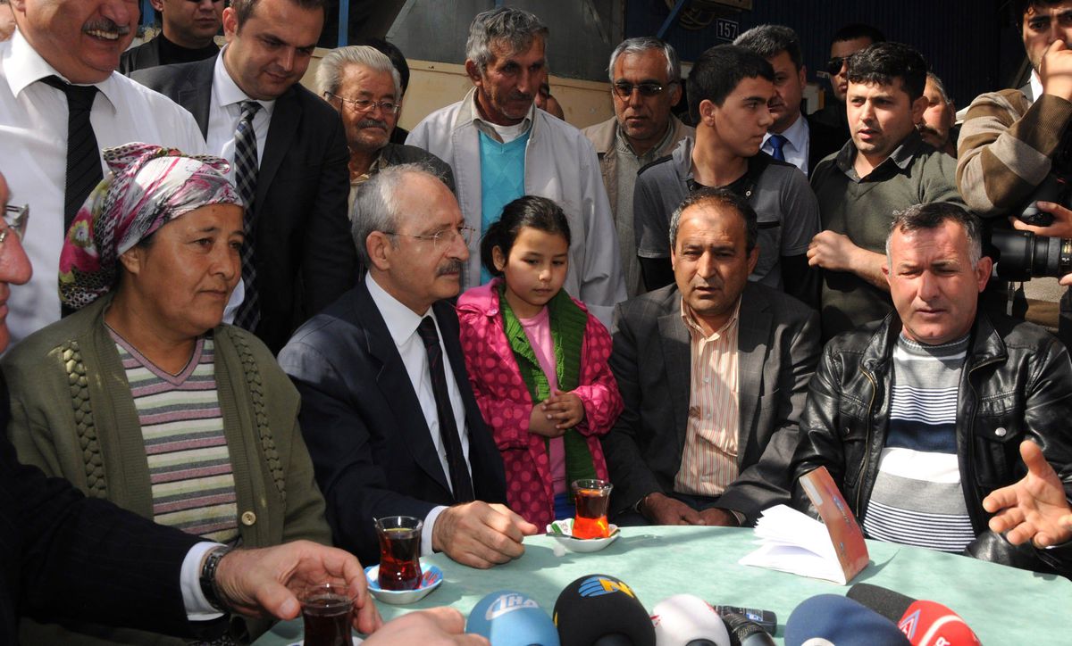 Kılıçdaroğlu Ziyaretlerini Sürdürüyor
