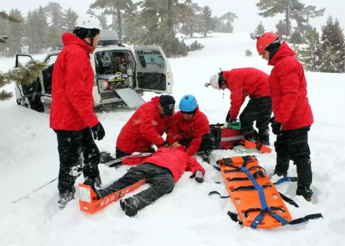 Medikal Kurtarma Tatbikatı Nefes Kesti