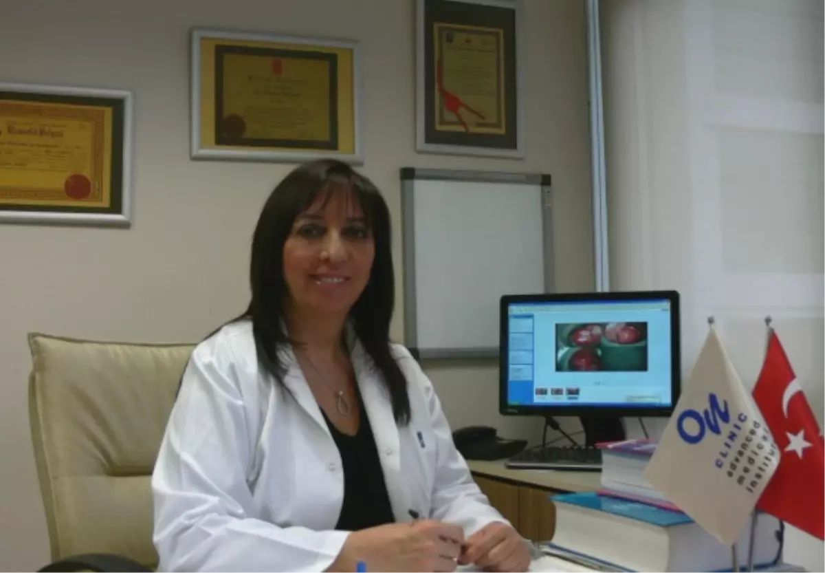 On Klinik Genel Cerrahi \'de Kadın Eli