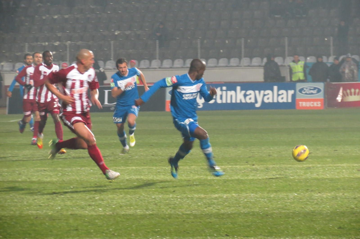 Sanica Boru Elazığspor-Medical Park Antalyaspor: 2-1