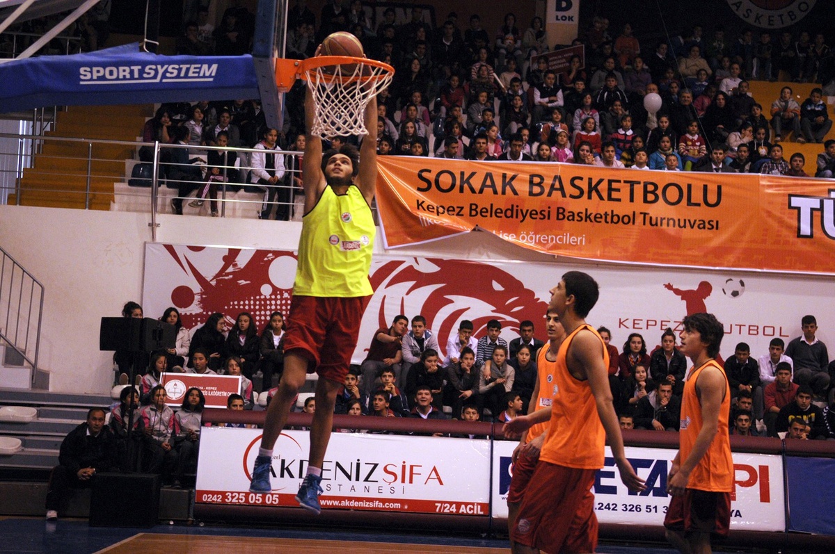 Sokak Basketbolu\'nun Kalbi Kepez\'de Atacak