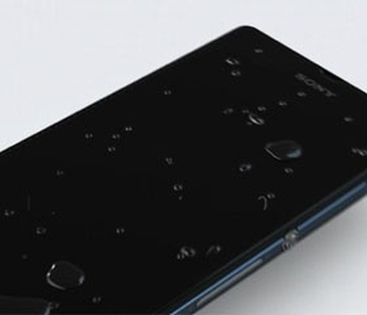 Sony\'ninyeni Akıllısı 4.6inçlik Xperia Sp