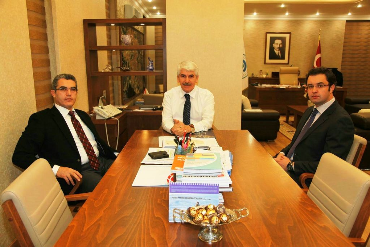 Tepebaşı Kaymakamı Türker\'den Başkan Sakallı\'ya Ziyaret