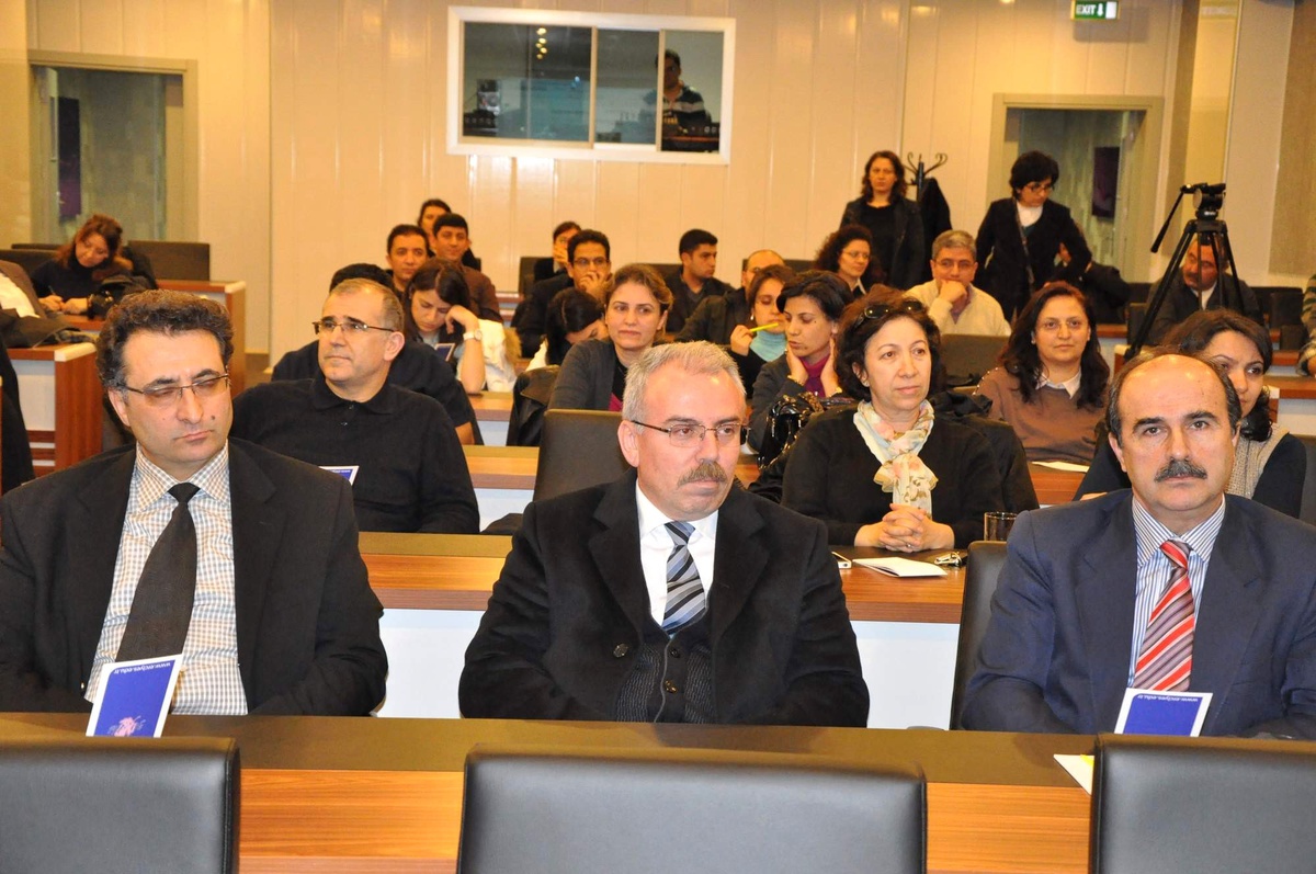 Tıbbi Araştırma Uygulamaları Konulu Konferans Düzenlendi