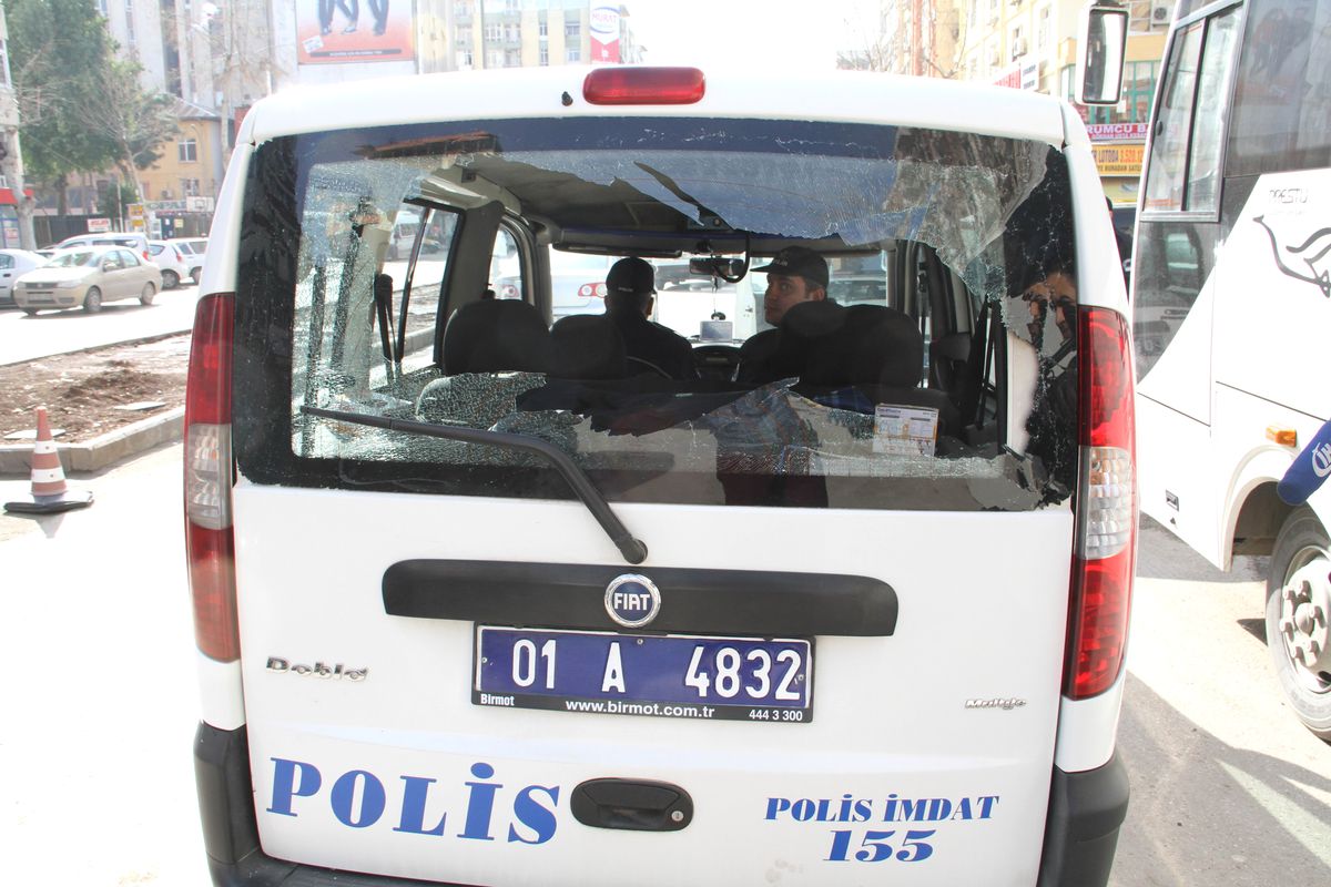 Adana Derbisi Öncesi Arbede