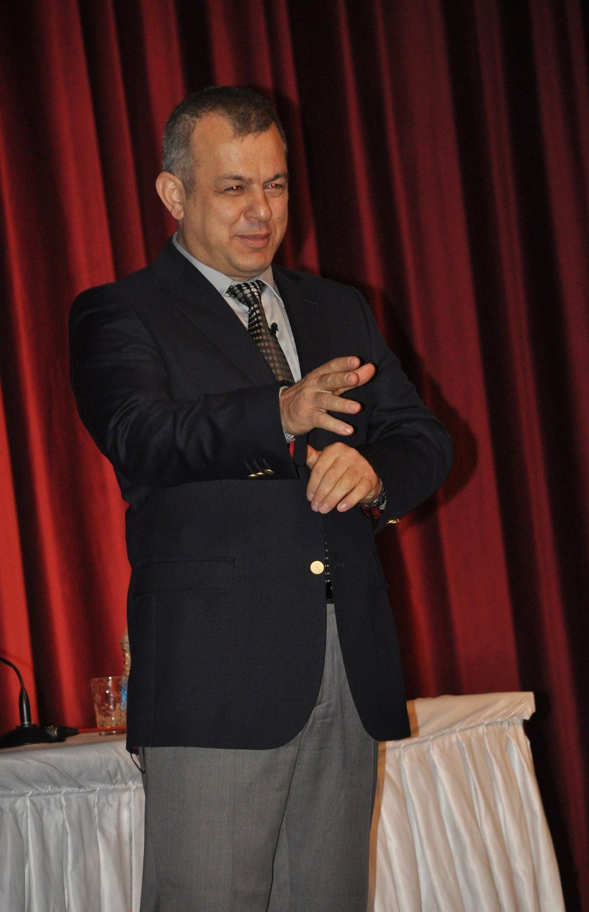 'Aile İçi İletişim, Şiddet ve Kadın Hakları' Konferansı