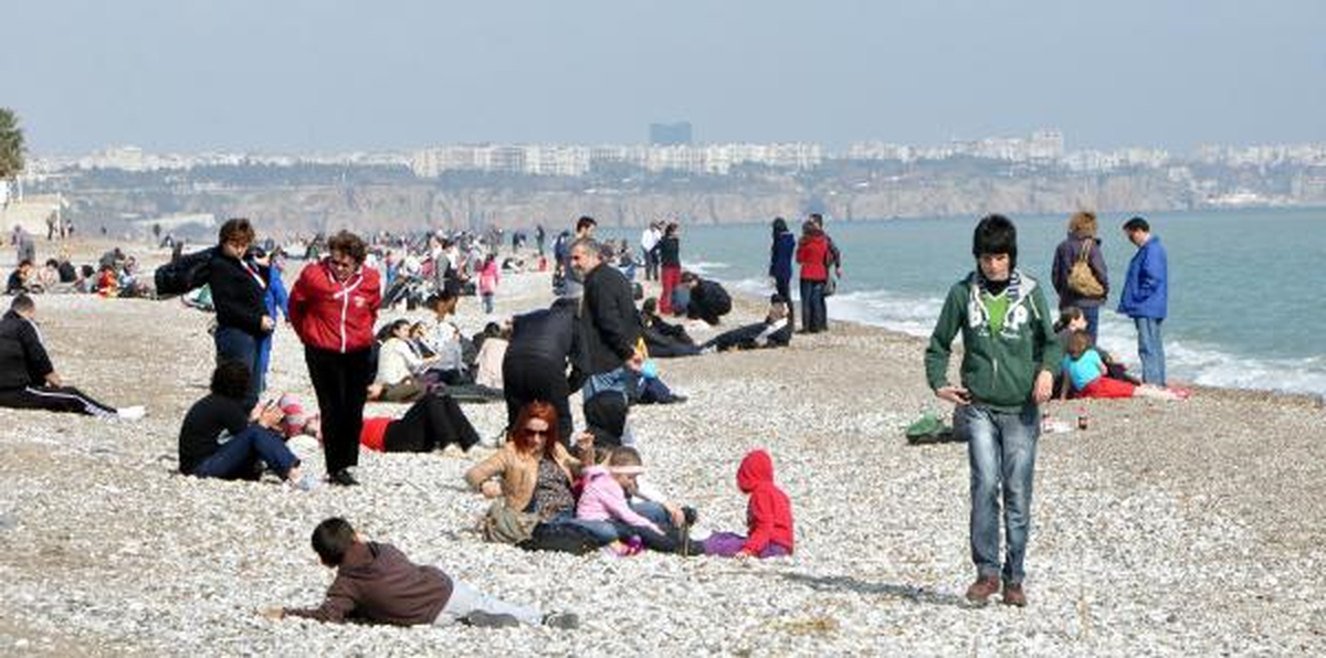 Antalya\'da Bahar Havası