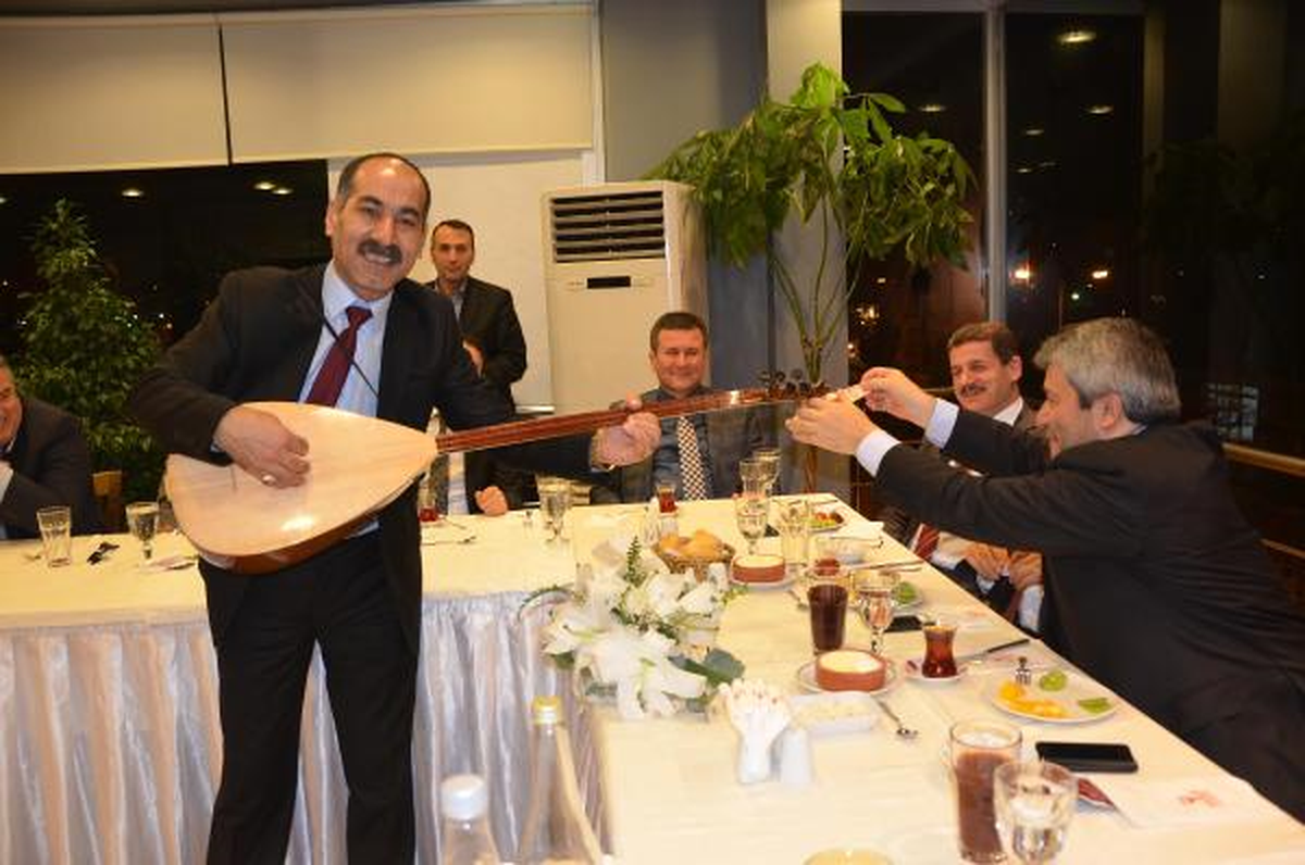 Bakan Ergün\'den 50 Lira Bağşiş