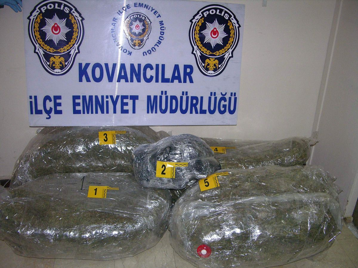 Elazığ\'da Uyuşturucu Operasyonu