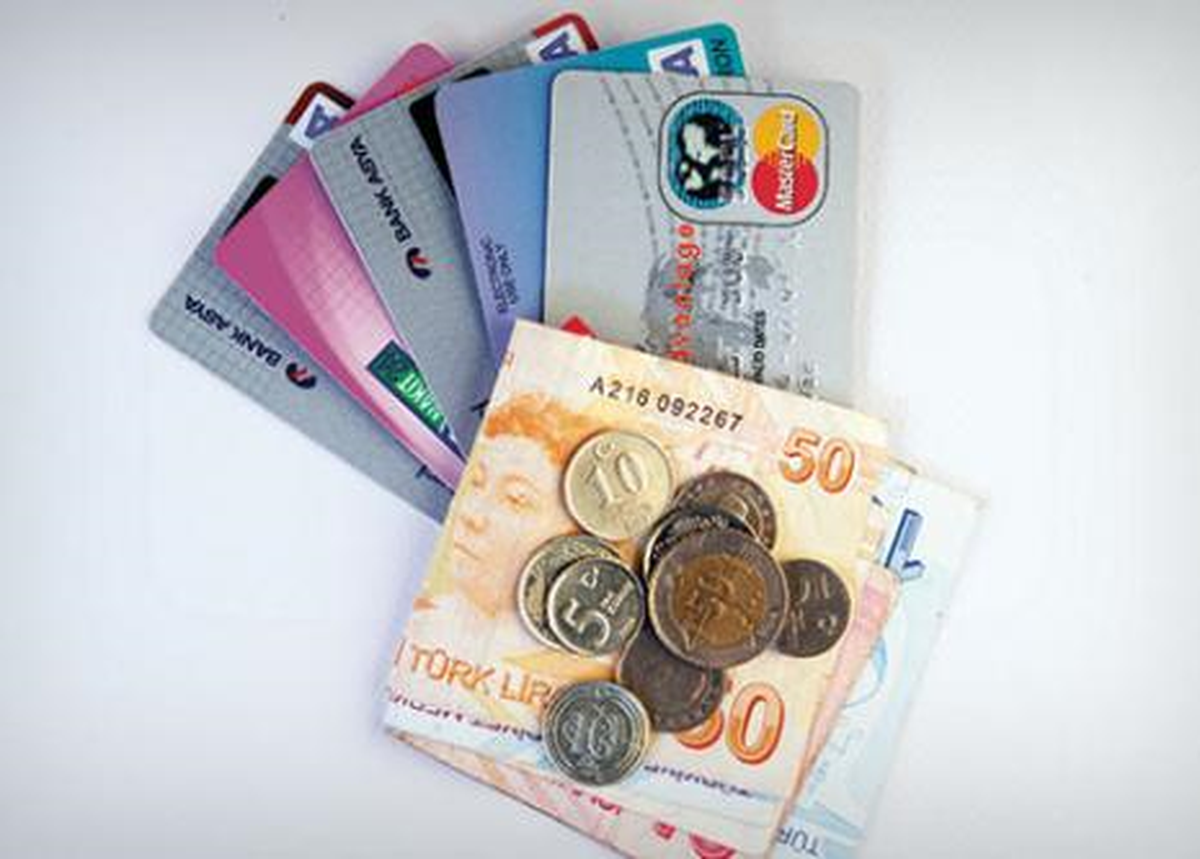 Köylü Tasarruf Ediyor, Şehirli Harcıyor