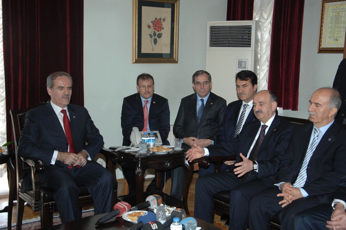 Mehmet Müezzinoğlu: "Bursa Bize İsteğini En İyi Yaptırabilecek Bir İl"