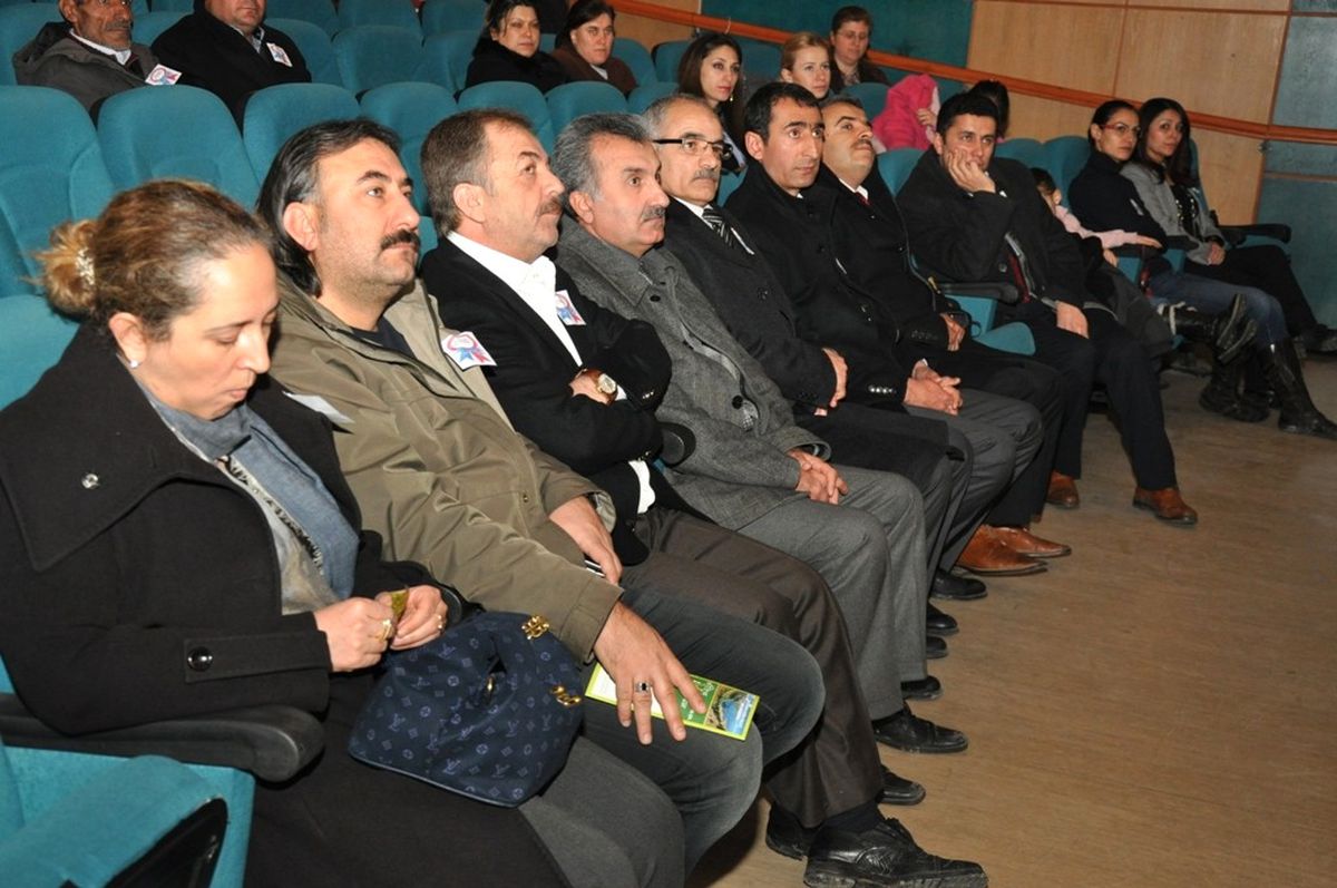 Tatvan\'da "Veli Eğitim Semineri" Düzenlendi