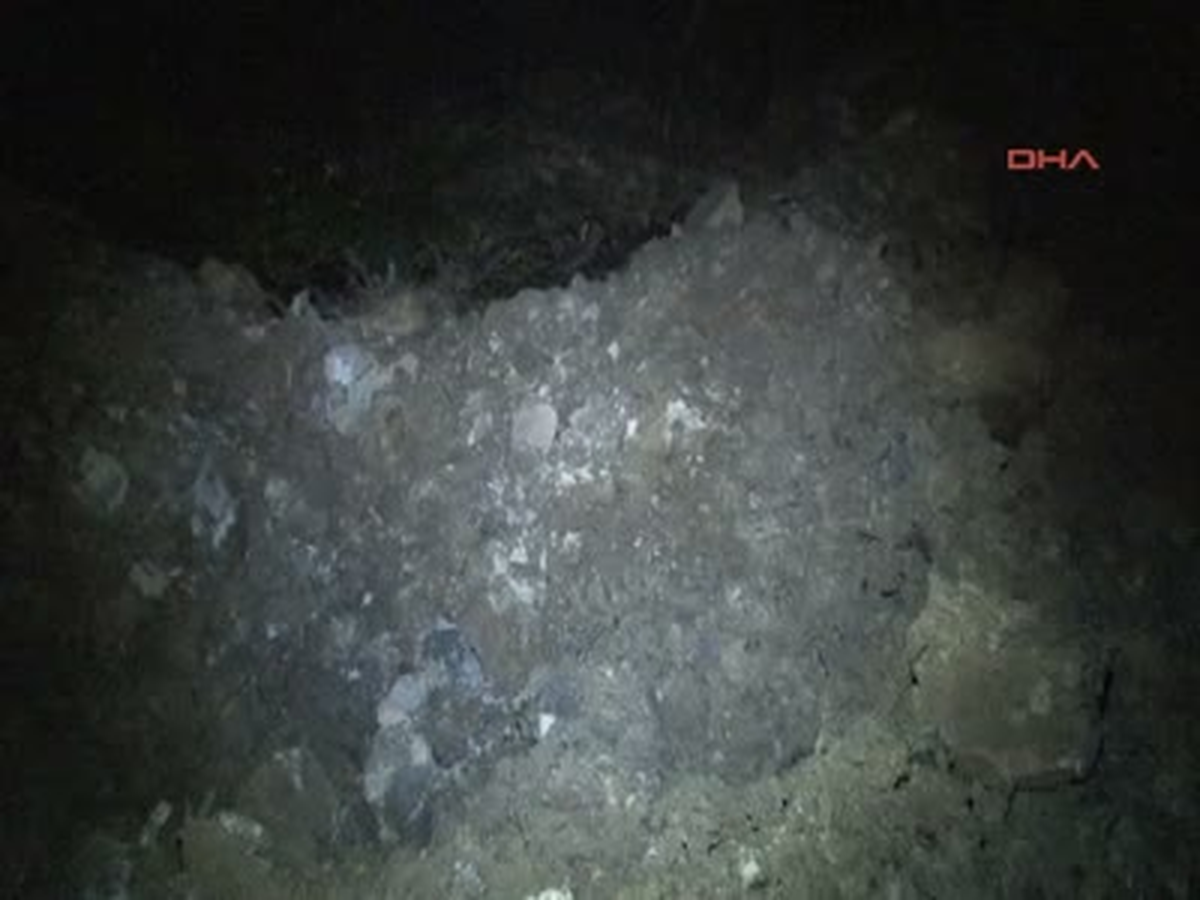 Yayladağı\'na Suriye\'den Top Mermisi Düştü