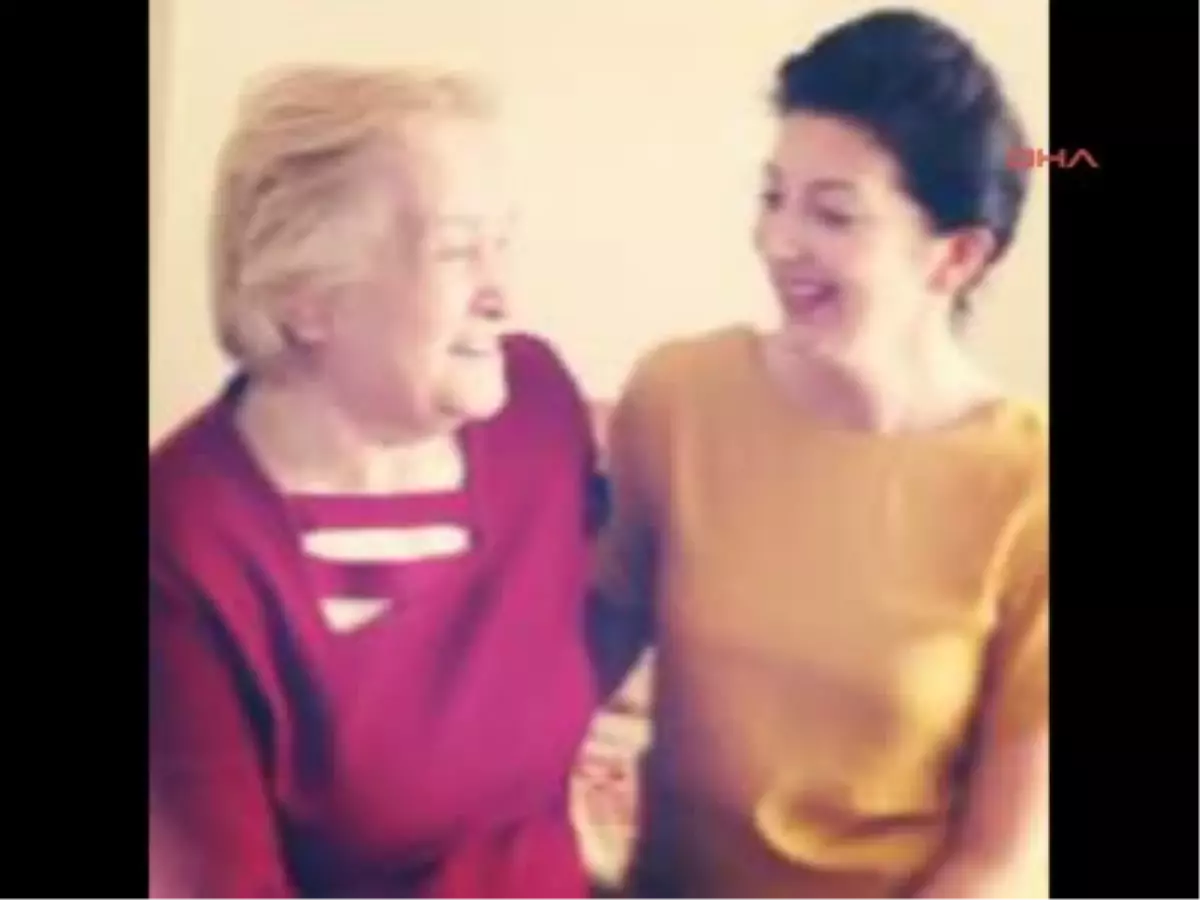 Genç Tiyatrocu İple Tavana Asılı Halde Bulundu İstanbul Dha