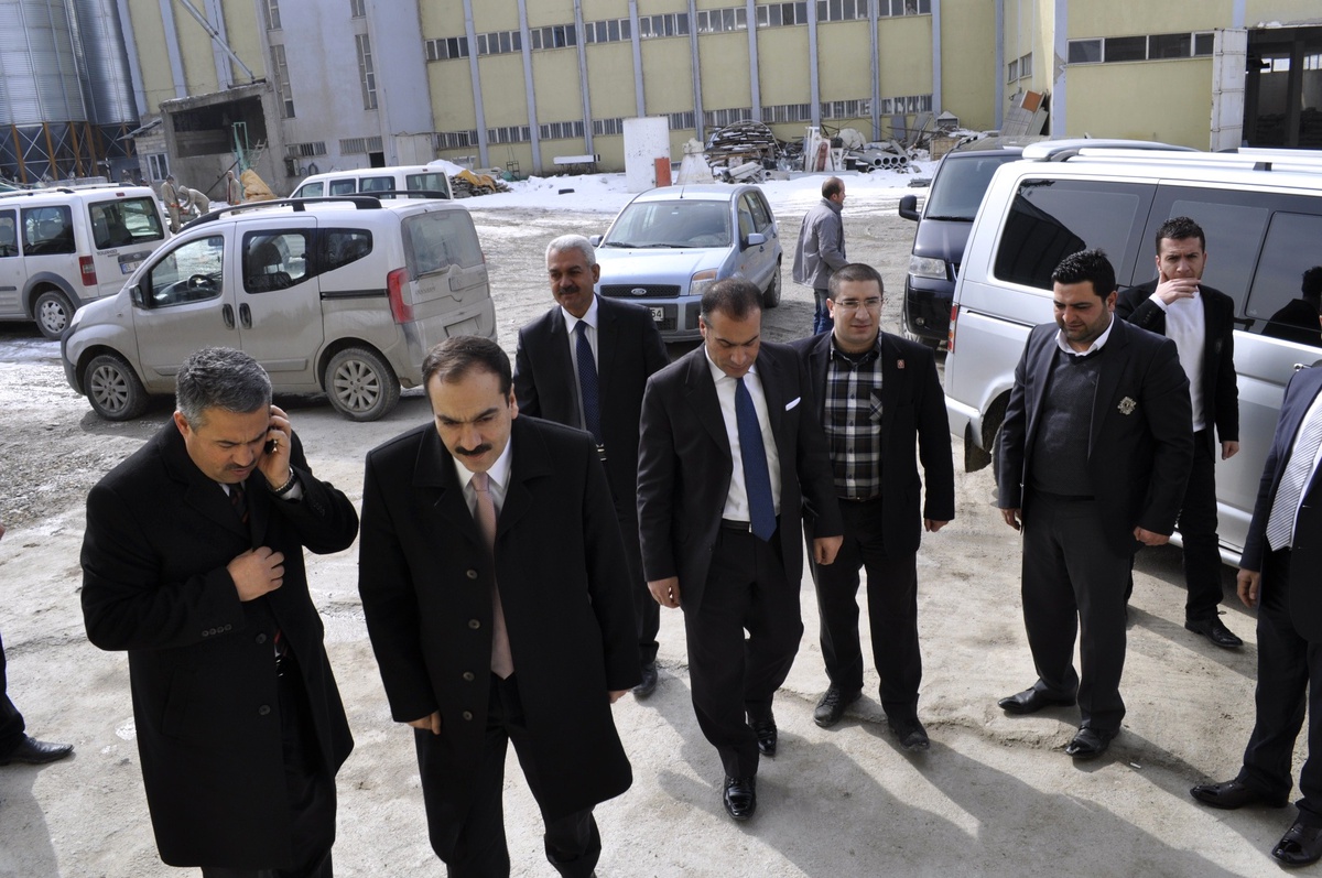 AK Parti\'den Toprakcan Un Fabrikası\'na Ziyaret
