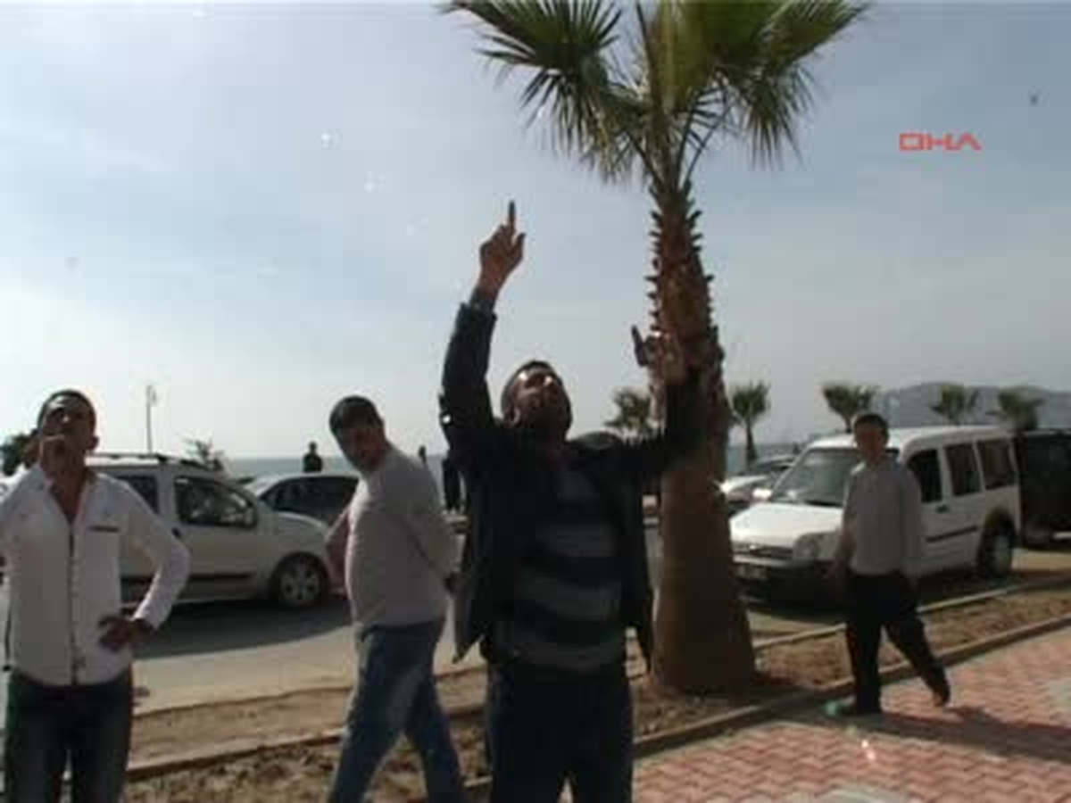 Alanya 'Ailesi Eşimi Alıkoydu' Diyerek 8'inci Kata Çıktı 'Ailesi Eşimi Alıkoydu' Diyerek 8'inci...