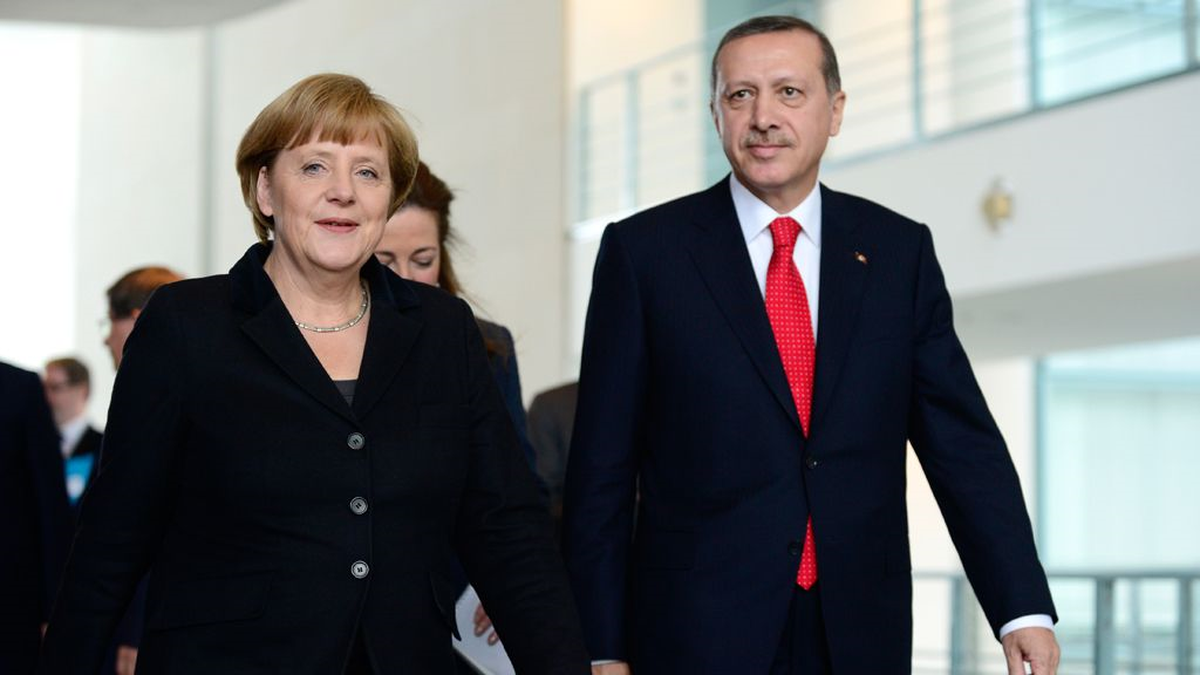 Alman Meydası, Merkel\'in Türkiye Ziyaretini Konuşuyor