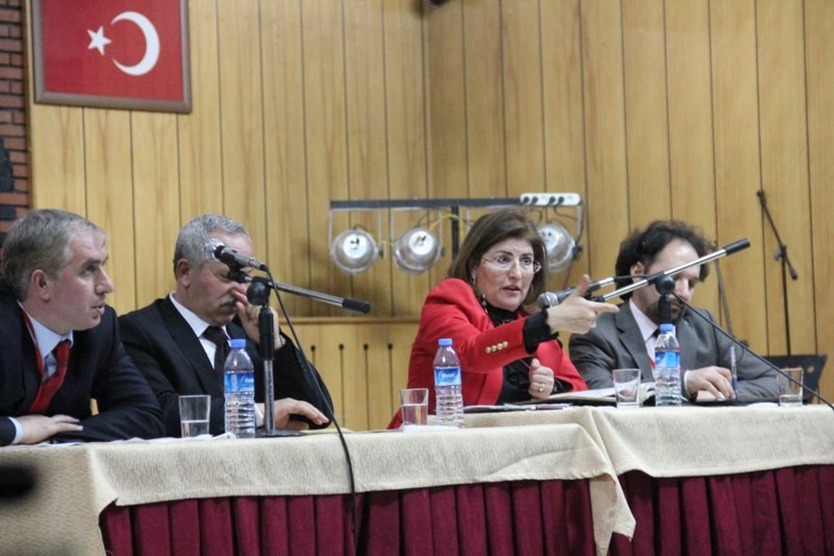 Ardahan\'da "Ardahan Kongresi ve İşgalden Kurtuluş" Konulu Panel Düzenlendi
