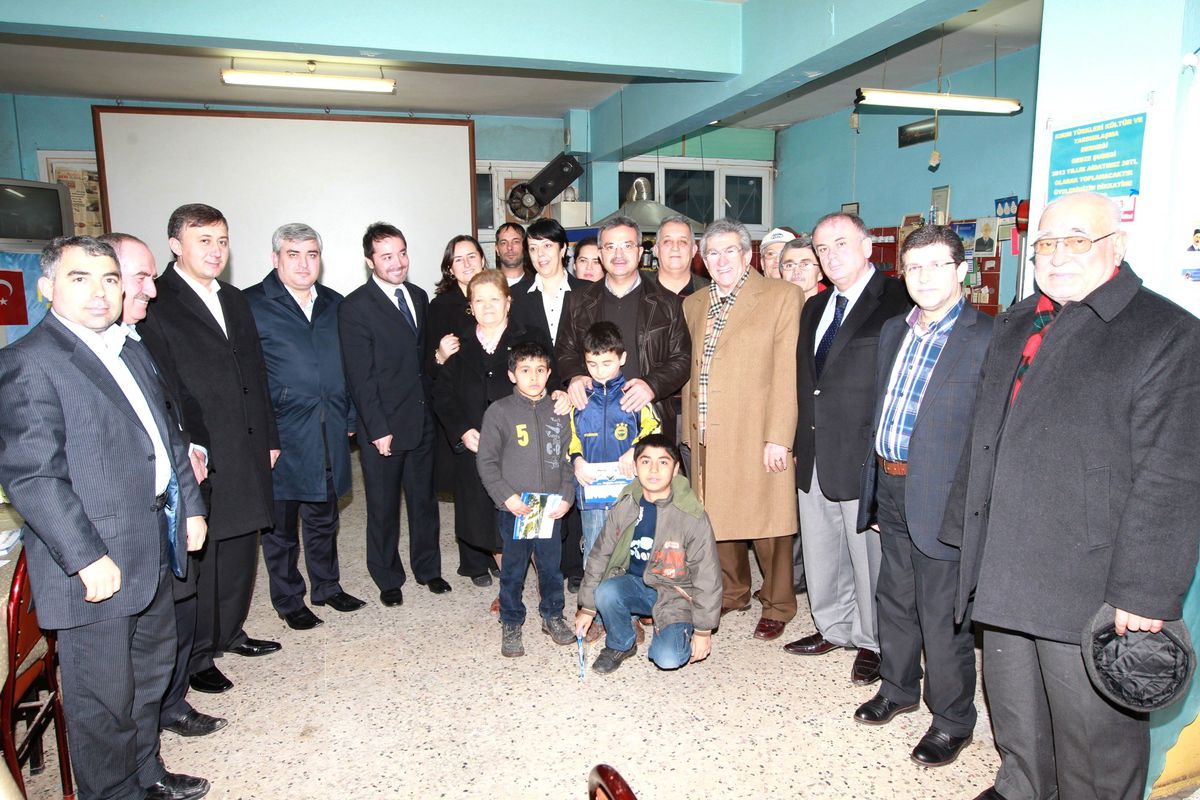Başkan Köşker Çalışmalarını Kırım Türkleri\'ne Anlattı