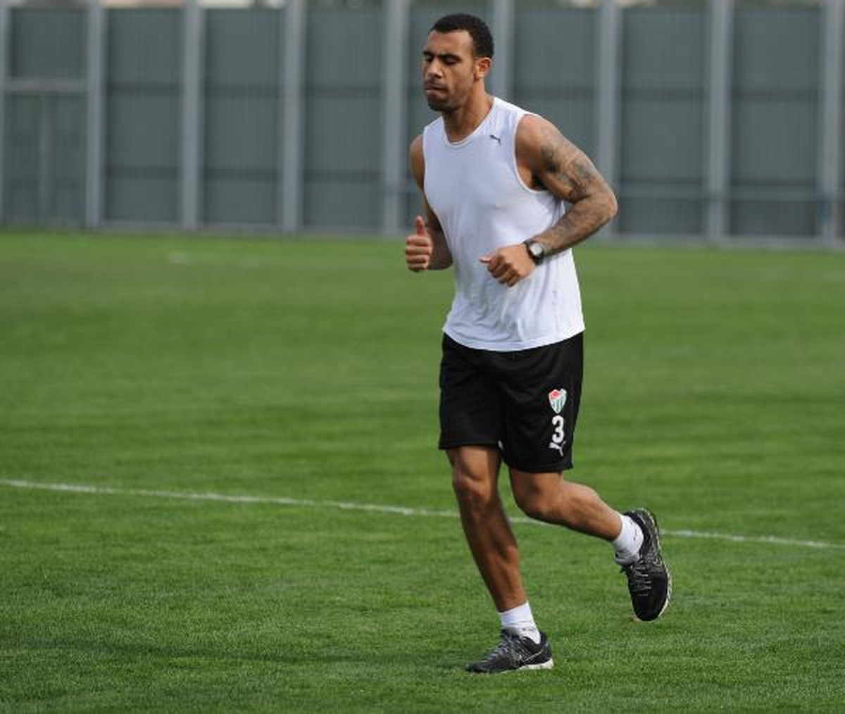 Ferdinand Forma Şansı Bulamıyor