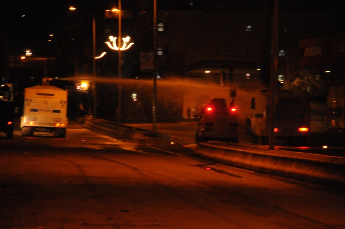 Cizre\'de Olaylı Gece