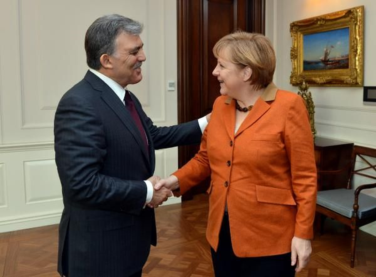 Cumhurbaşkanı, Merkel ile Öğle Yemeğinde Buluştu