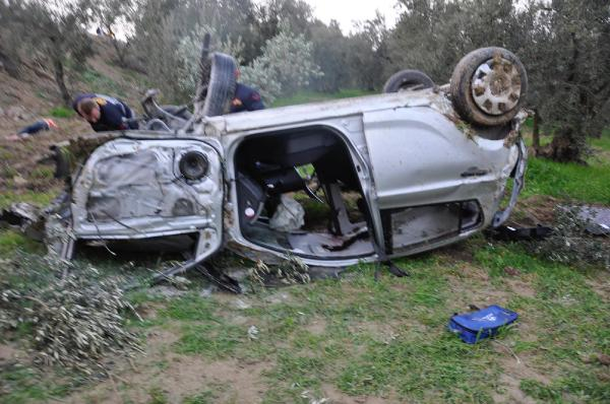 Üniversiteli Kız Direksiyonu Ölüme Kırdı