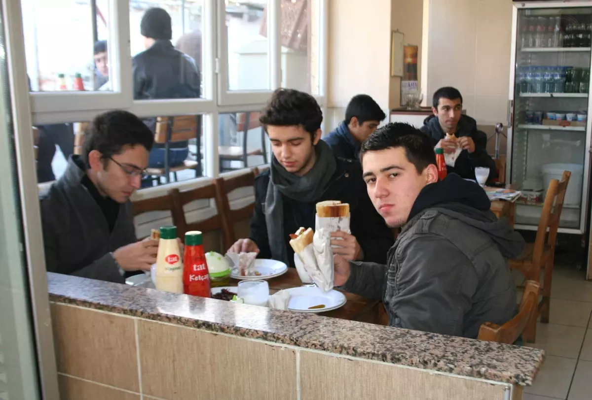Geleneksel Türk Mutfağı Fast-Food'a Yenik Düştü