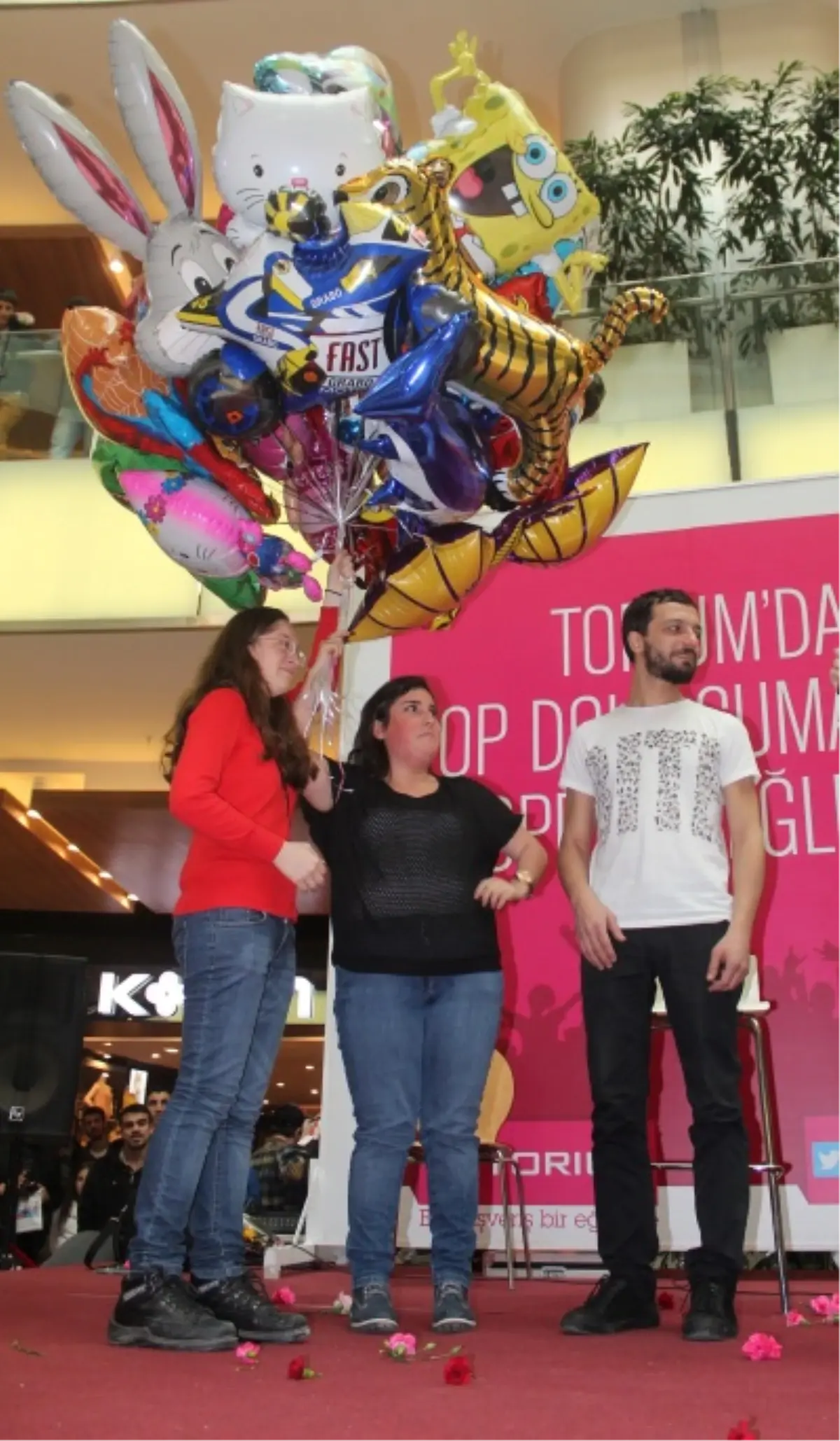 Hayranları 'Hakim Bey'i Şaşırttı