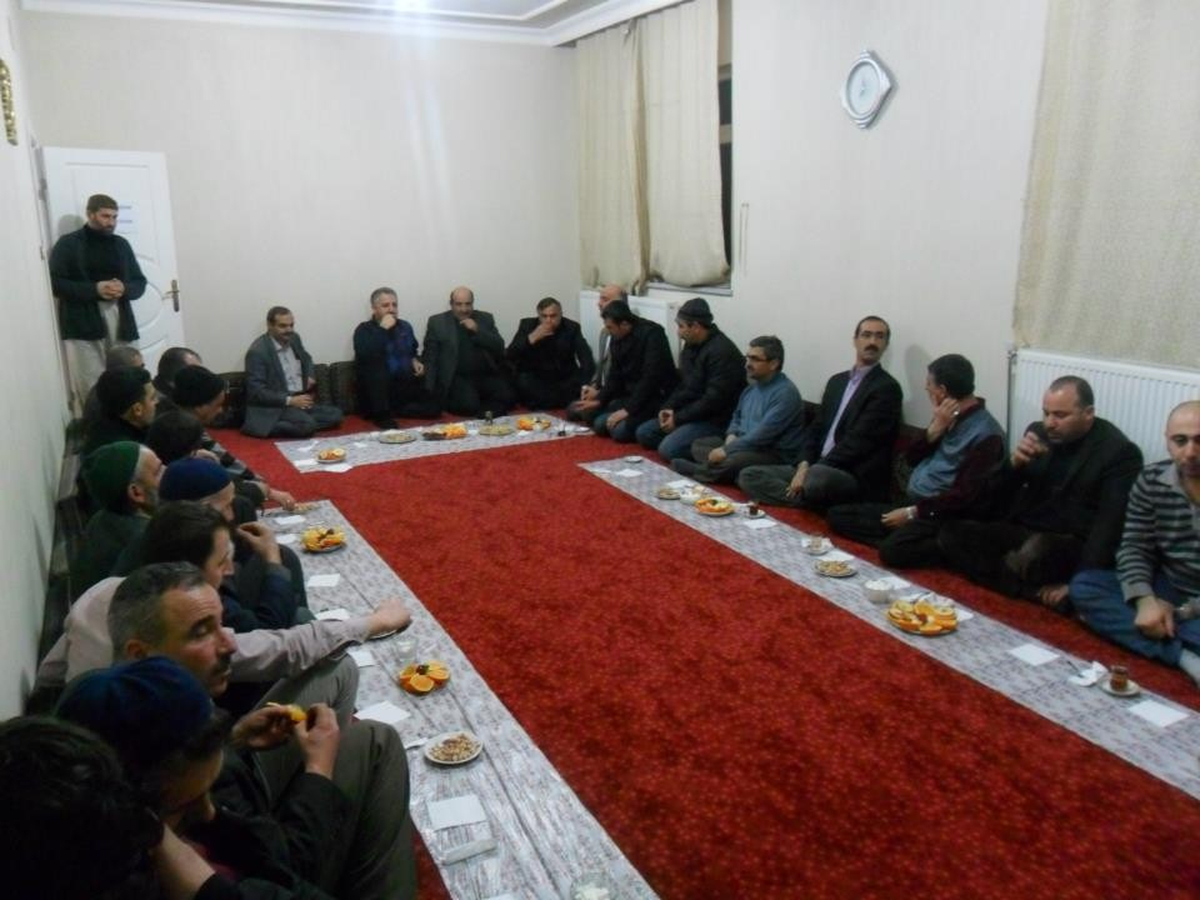 Kağızman\'da Muhabbet Yemeği