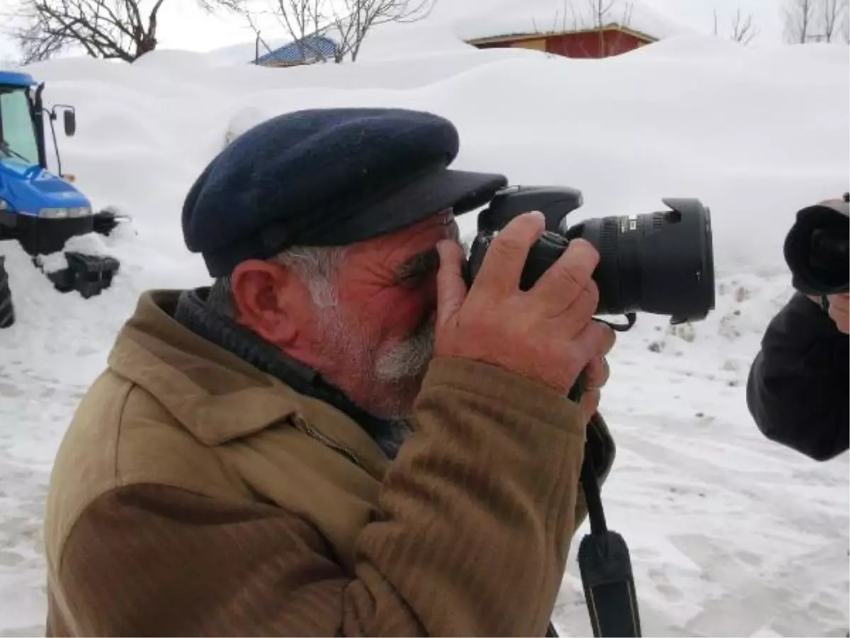 Kar Altındaki Tunceli Ovacık\'ta, Besiciler Zor Durumda