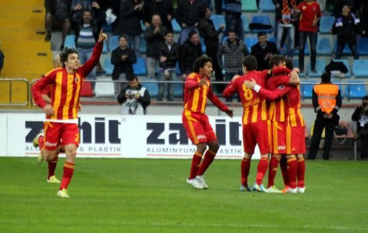 Kayserispor\'da Durmak Yok