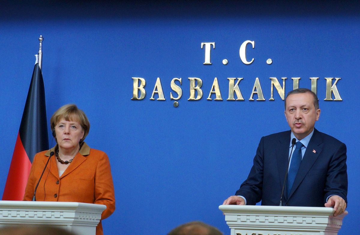 Merkel : "Türkiye\'nin AB\'ye Girmesi Konusunda Önümüzde Uzun Bir Yol Var" (1)