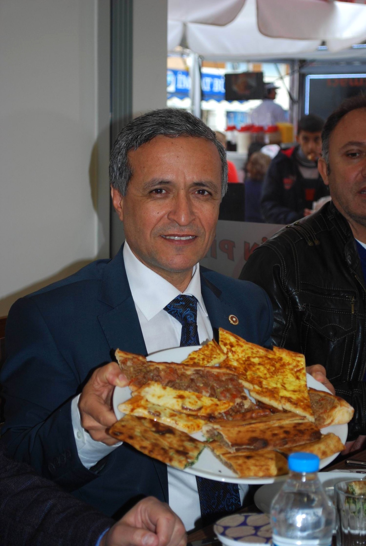 Milletvekili Yurttaş, İşyeri Açılışına Katıldı