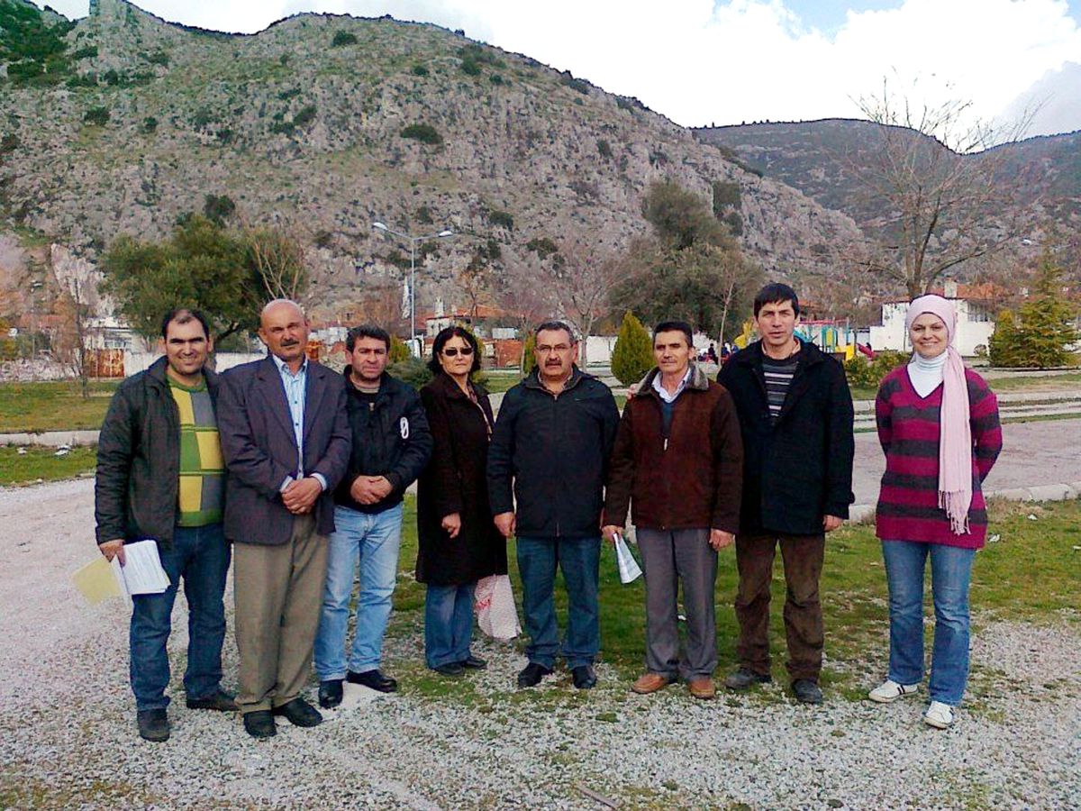 Muğla AK Parti Kapı Kapı Geziyor