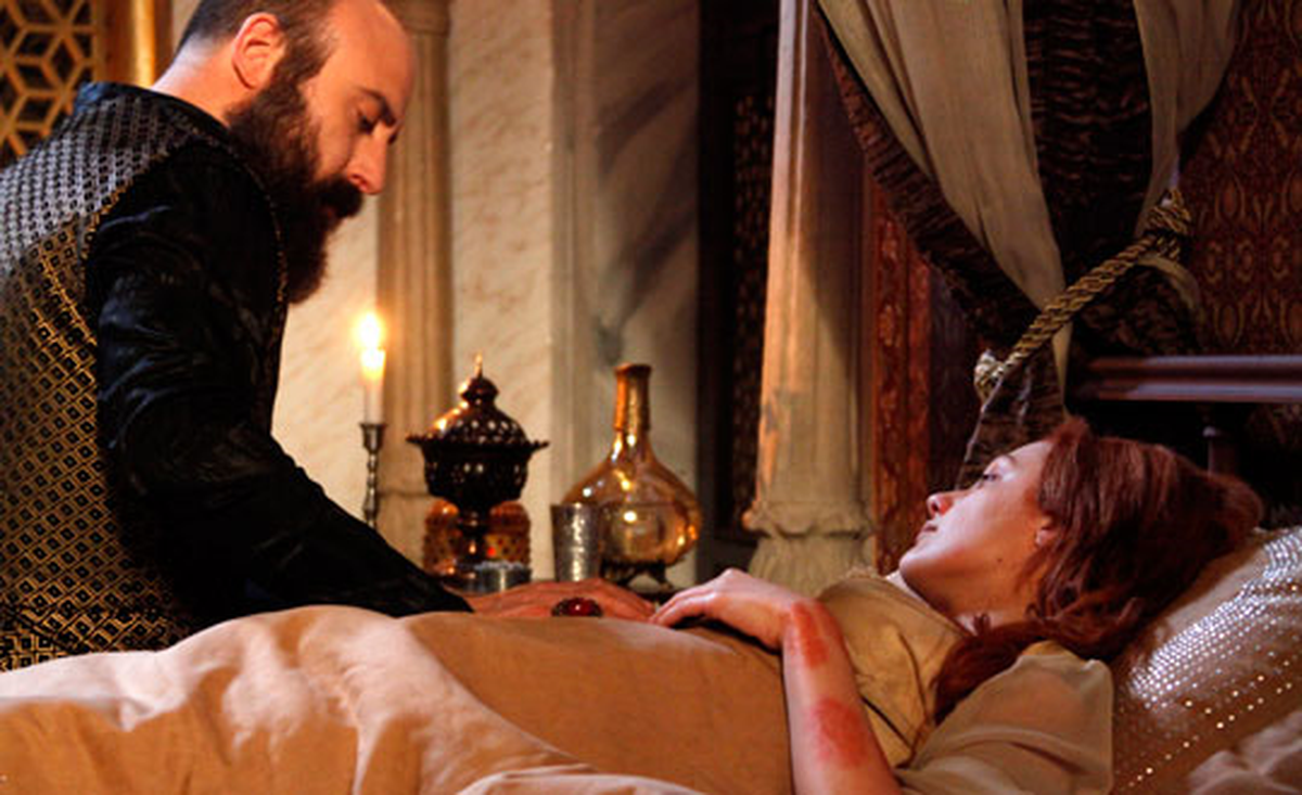 Muhteşem Yüzyıl\'da Hürrem Öyle Bir Hata Yapıyor Ki
