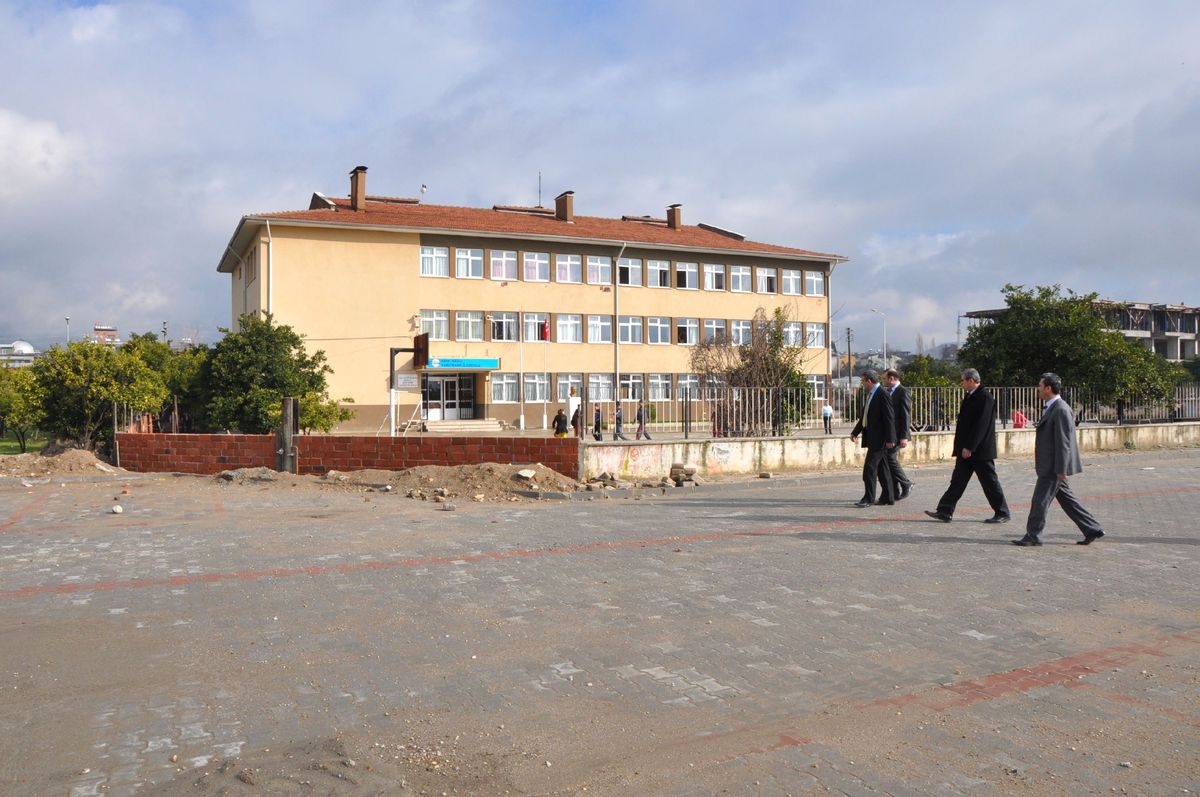 Nazilli Belediyesi\'nin Okullara Desteği Sürüyor