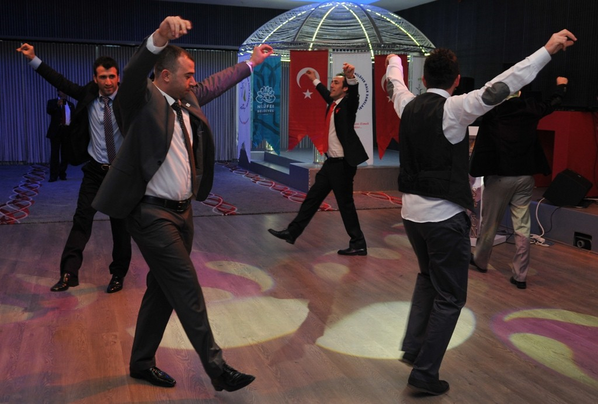 Nilüfer Halk Dansları 13 Yaşında