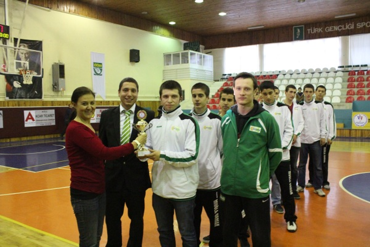 Ormanspor Basketbol Takımı Abilerinin İzinde