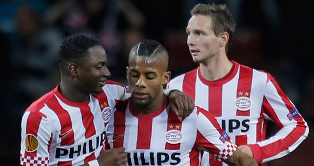 PSV Eindhoven, Liderliğini Sürdürdü