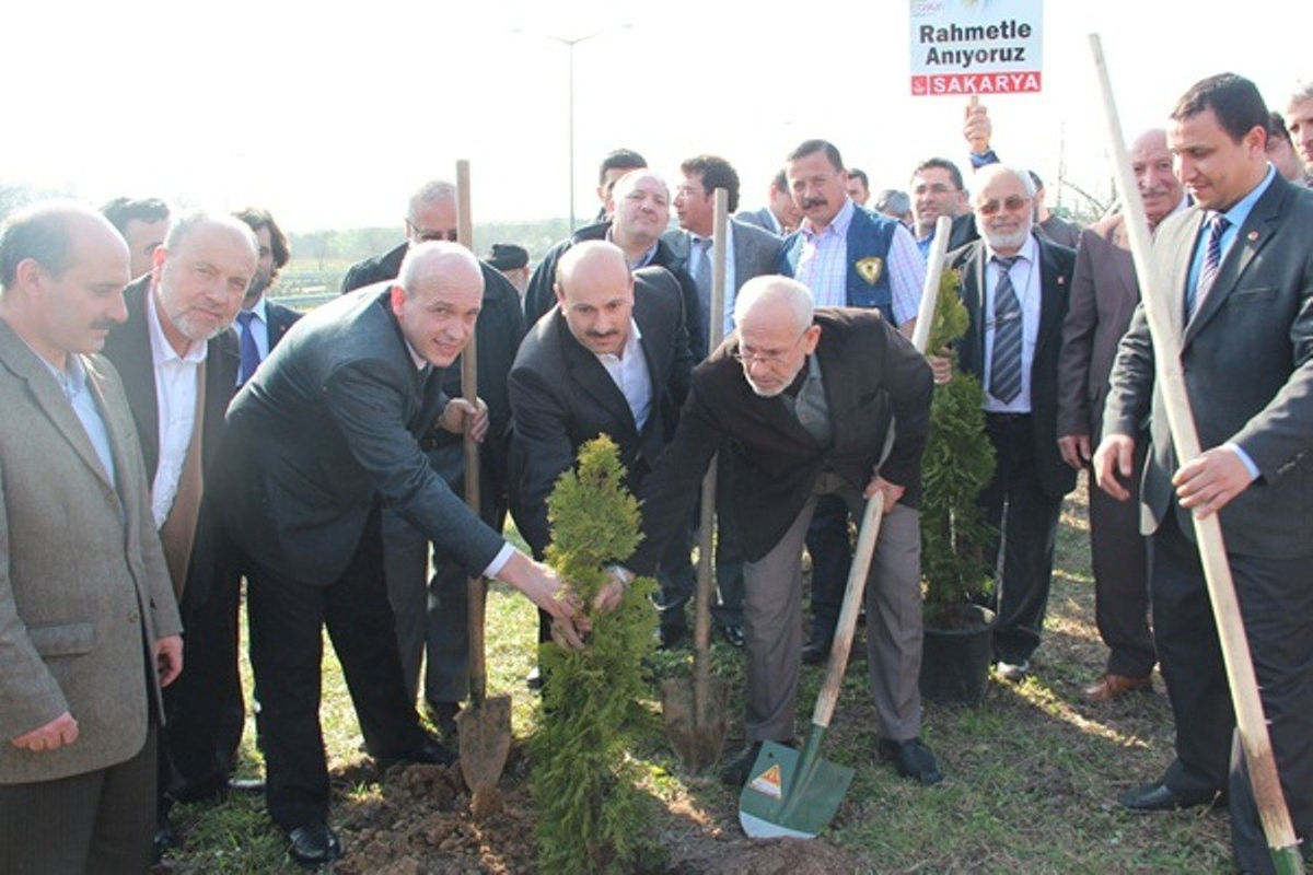 Sakarya\'da Prof. Dr. Necmettin Erbakan Hatıra Ormanı