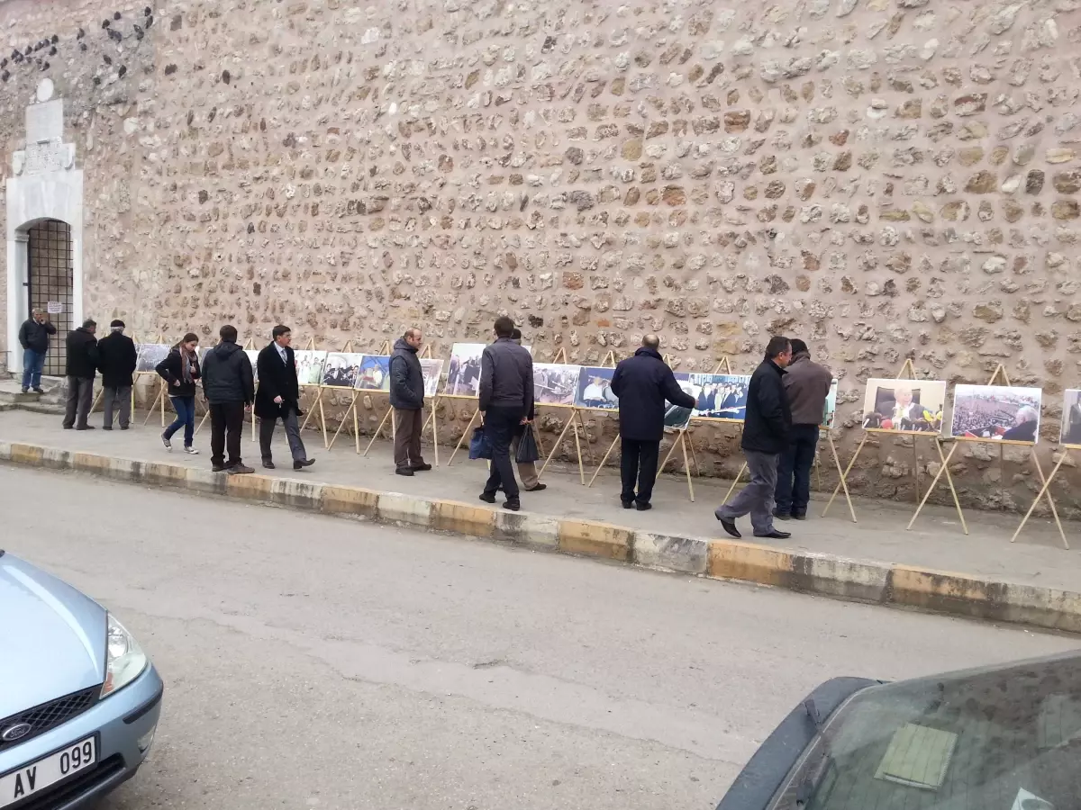 Sinop'ta Fotoğraflarla Erbakan Sergisi